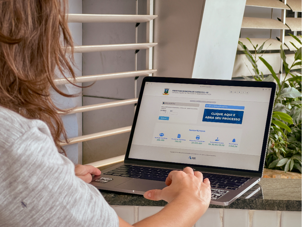 Carteirinha do autista, alvarás e interdição de vias; saiba como solicitar mais de 45 serviços on-line 