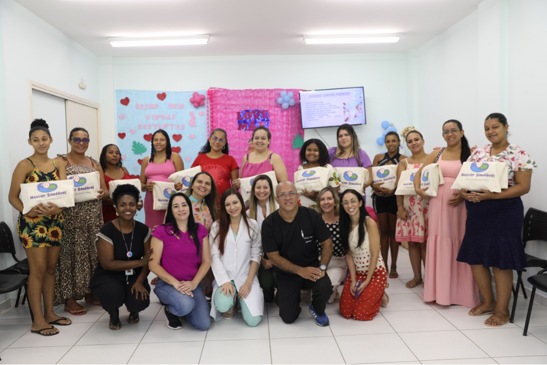 Prefeitura realiza entrega de kits de enxoval para gestantes 