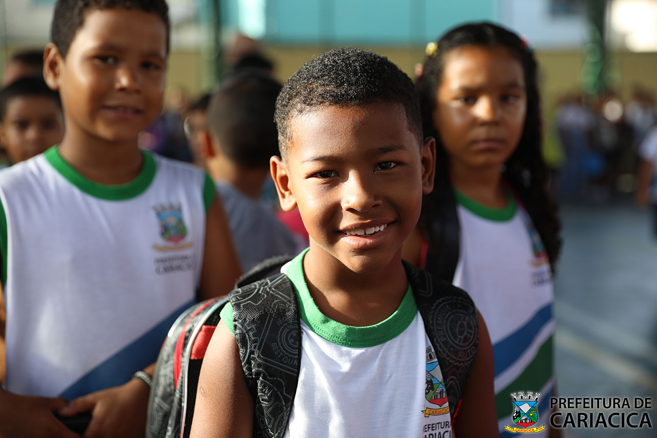 Dia do Estudante: Cariacica celebra avanços que garantem aprendizado com qualidade para 54 mil alunos da rede de ensino