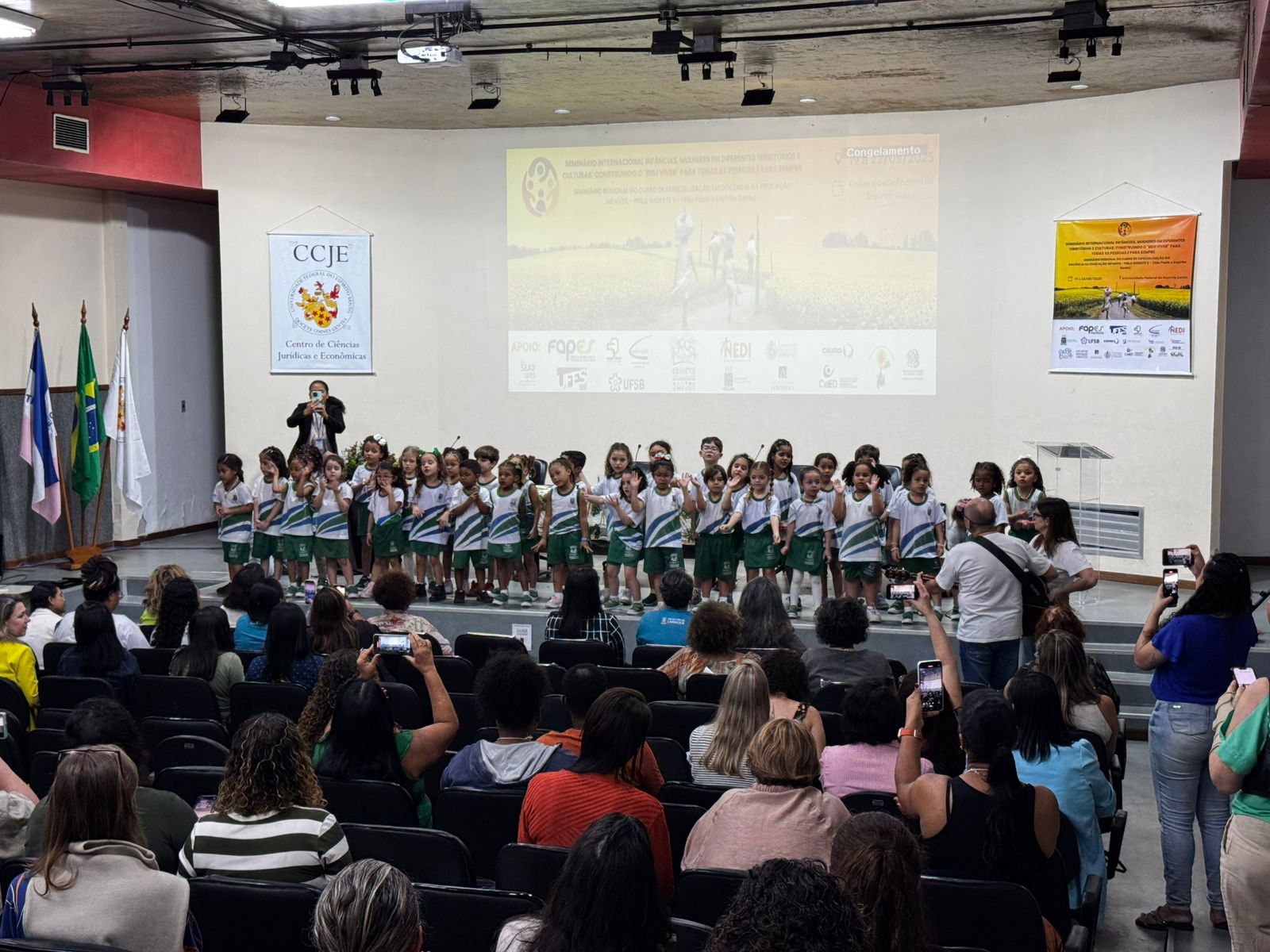 Cariacica participa de formação para fortalecer políticas de educação integral