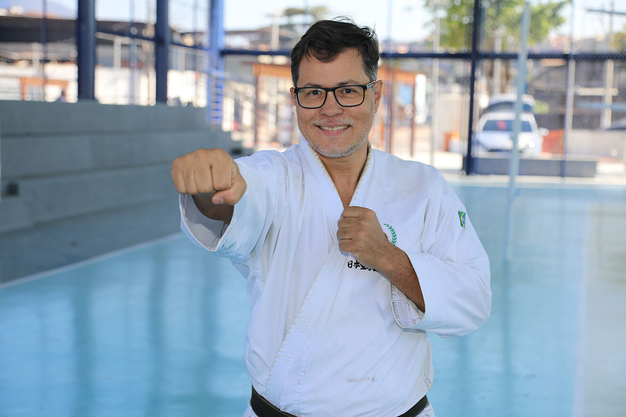 Comerciantes e moradores comemoram chegada do Complexo Esportivo Hugo Viola