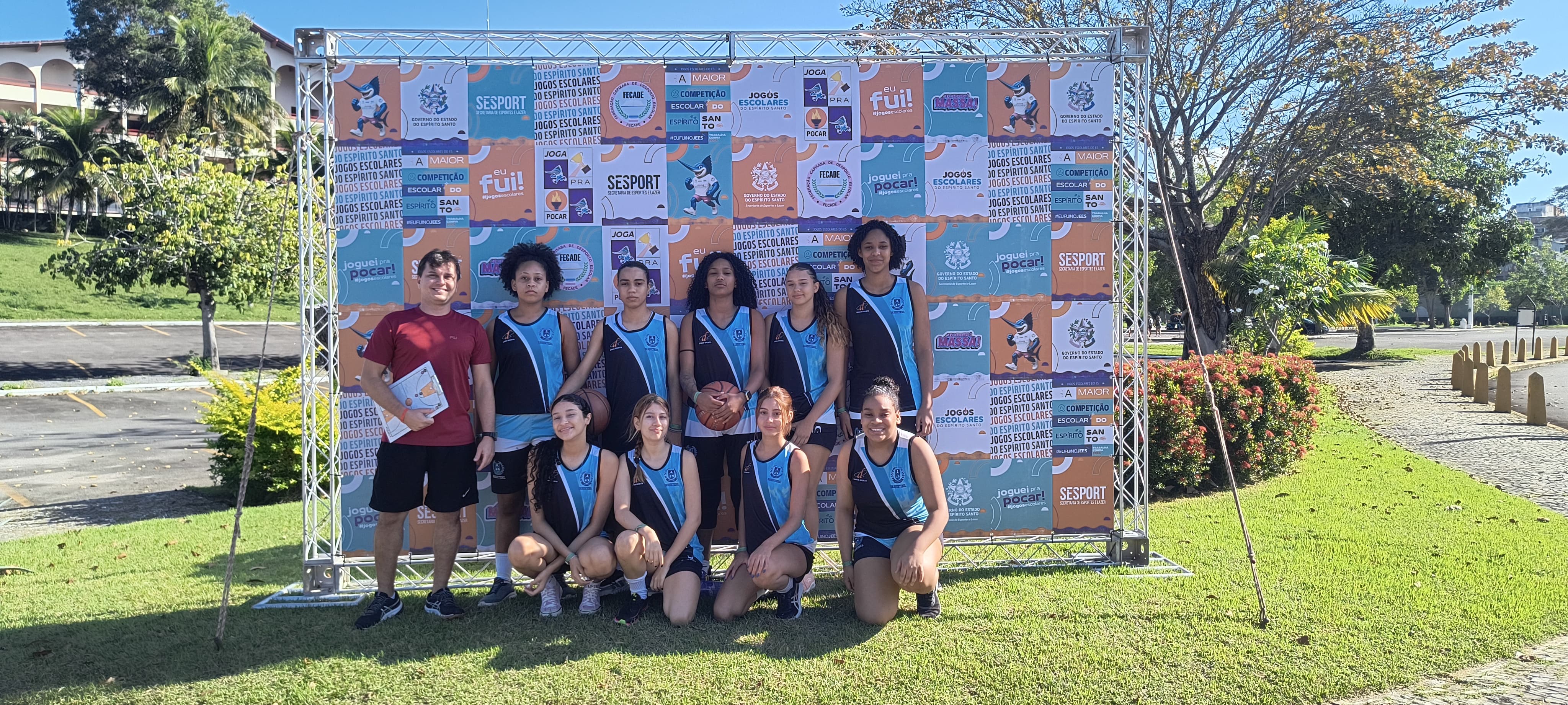Jogos Escolares Estaduais: equipe de basquete da Escola Afonso Schwab ganha primeiro jogo da fase final 