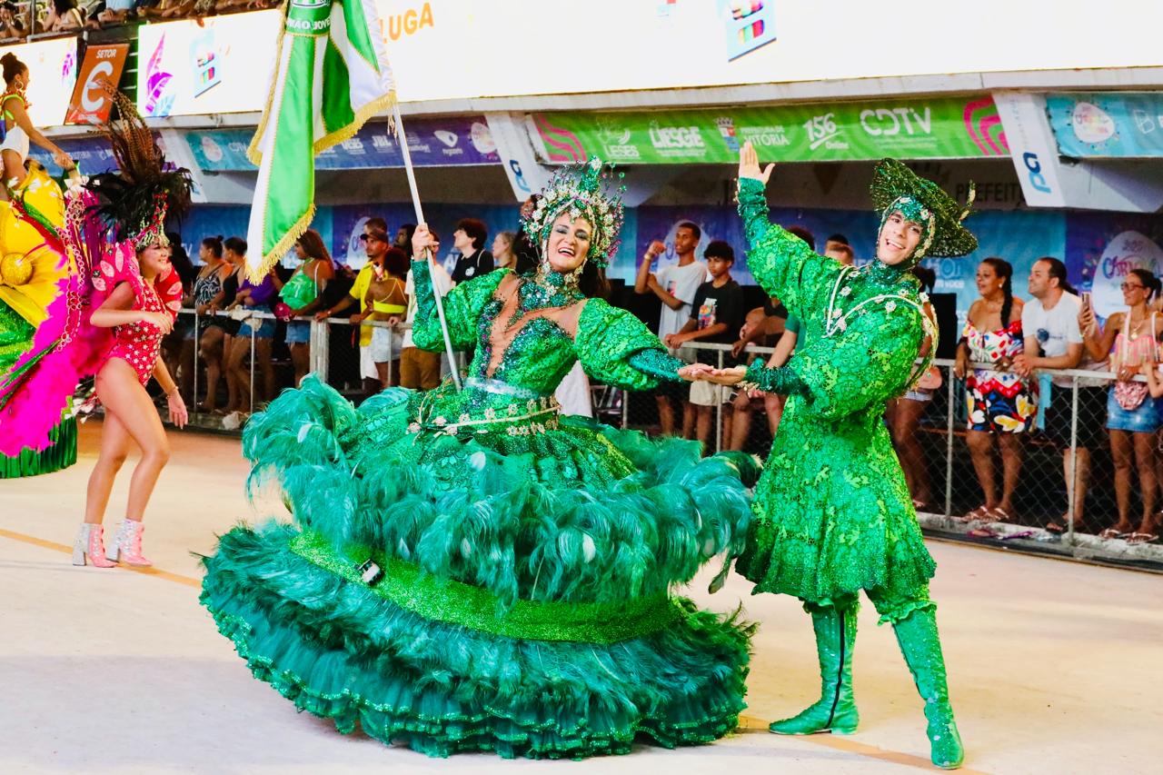 Cariacica abre inscrições para curso gratuito de mestre-sala e porta-bandeira