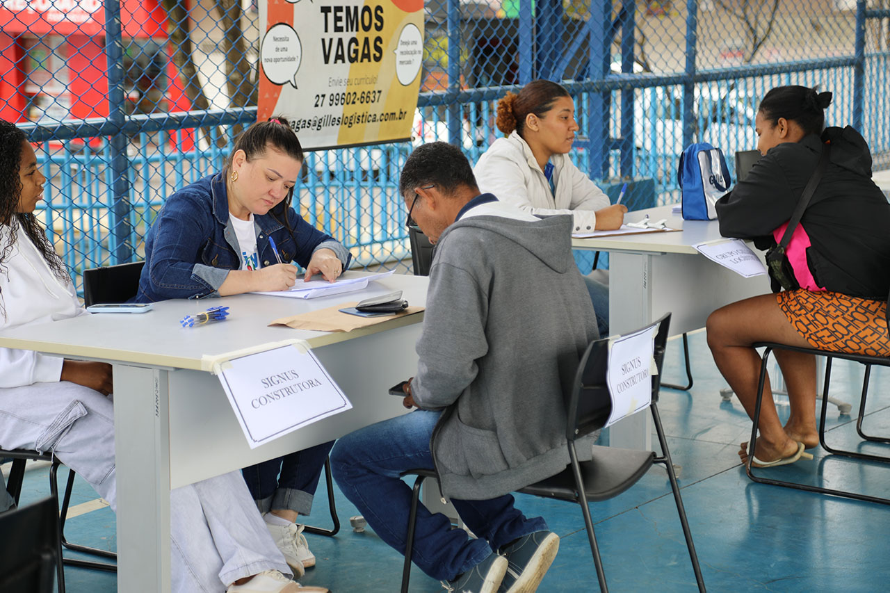 Desenvolvimento na Praça: mais de 1.500 vagas de emprego foram ofertadas em Nova Rosa da Penha