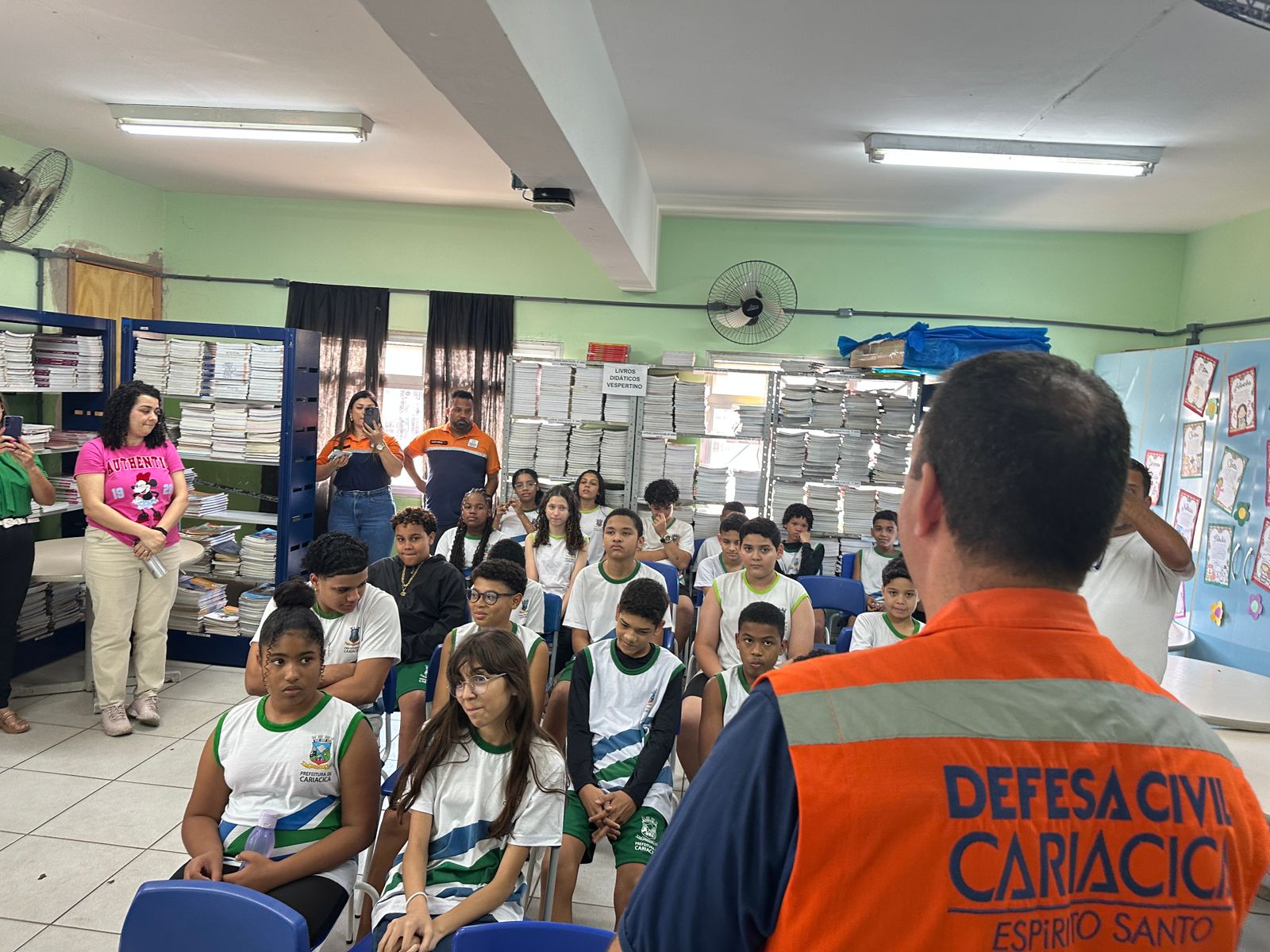 Semana Estadual de Proteção e Defesa Civil: equipe realiza ação em escolas do município