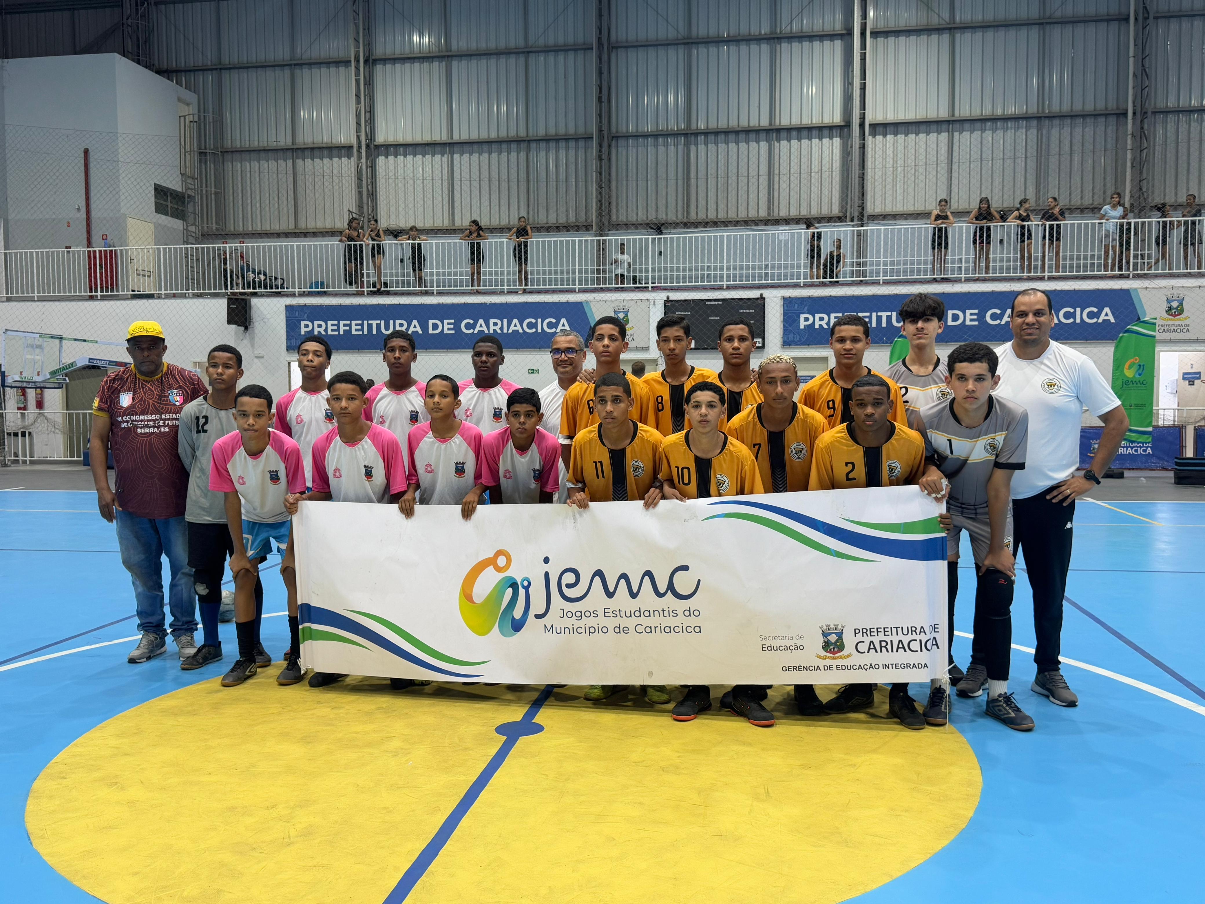 Vitória e emoção: final do futsal nos Jogos Estudantis de Cariacica anima Estação Cidadania