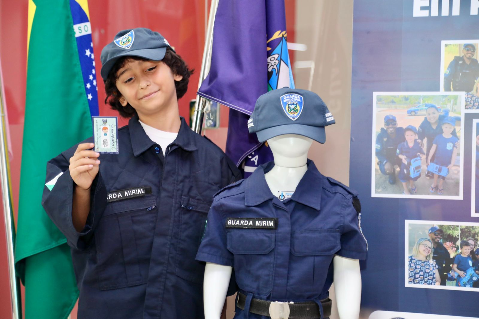 Guarda Municipal e agentes de Trânsito realizam exposição interativa no Shopping Moxuara