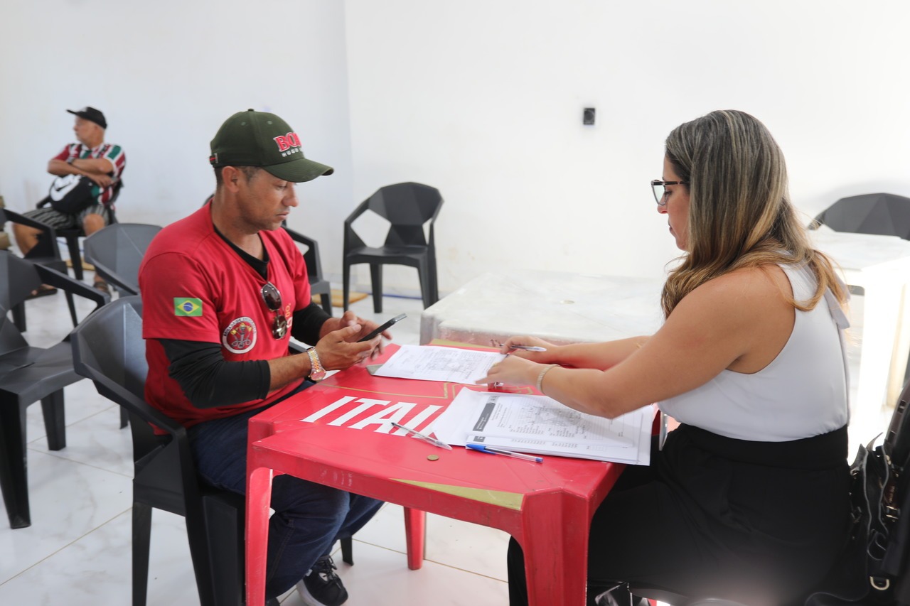 Continua cadastramento das famílias residentes na região da Fazenda Itanhenga