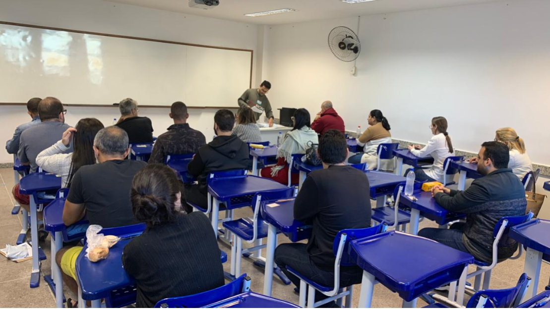 Prova do concurso para fiscal municipal é realizada neste domingo (15) em Cariacica