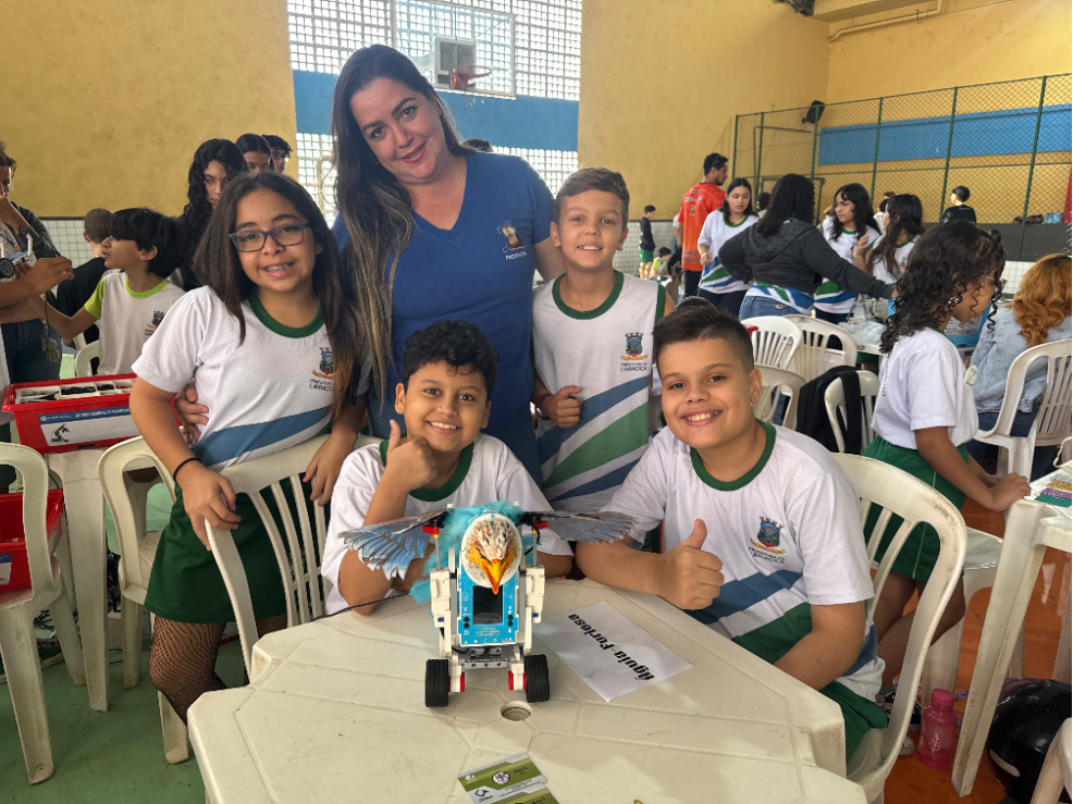 Mais de 230 estudantes de 18 escolas de Cariacica participam de “esquenta” para a Olimpíada Brasileira de Robótica 