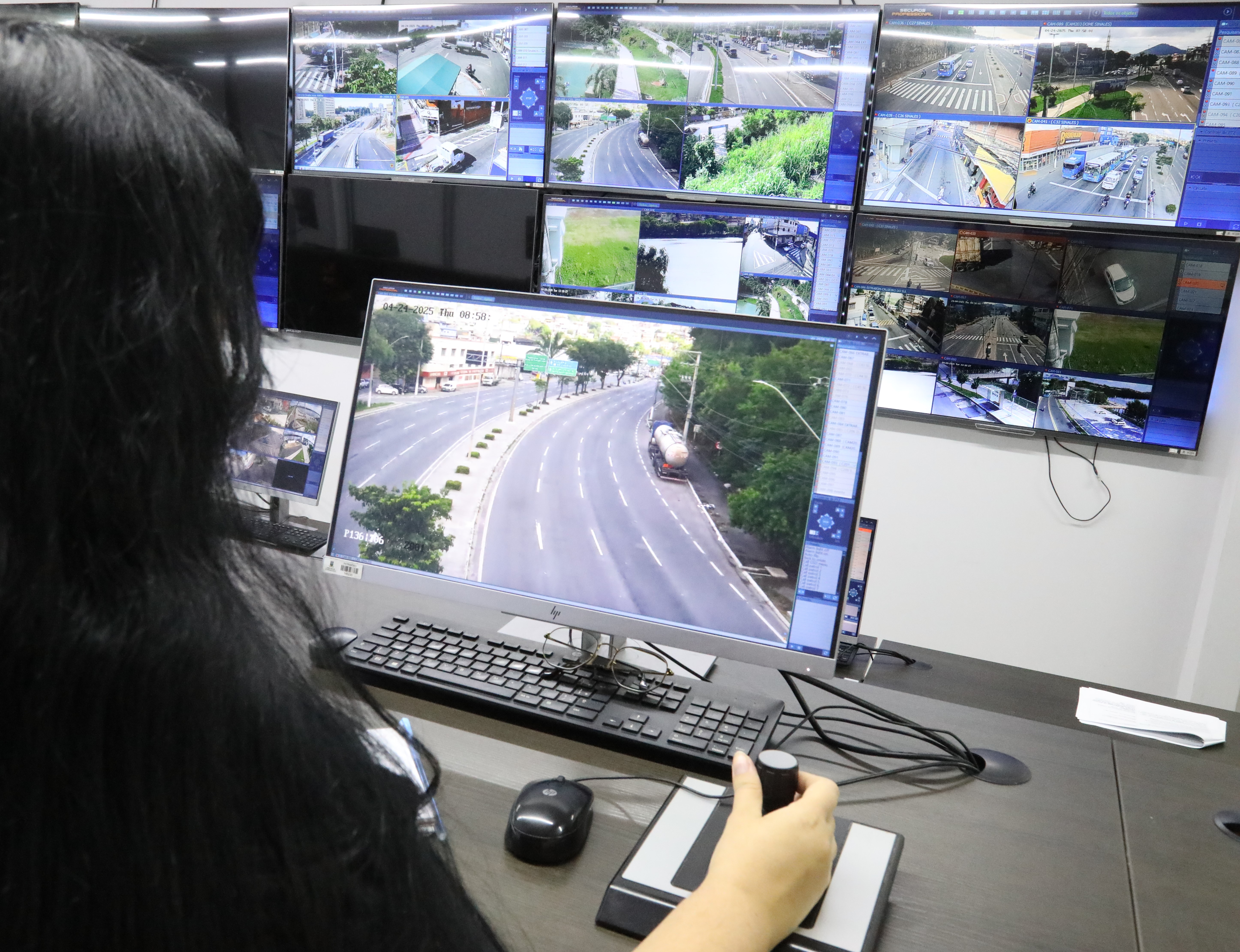 Cerco Inteligente identifica carro com chassi adulterado na Avenida Mário Gurgel