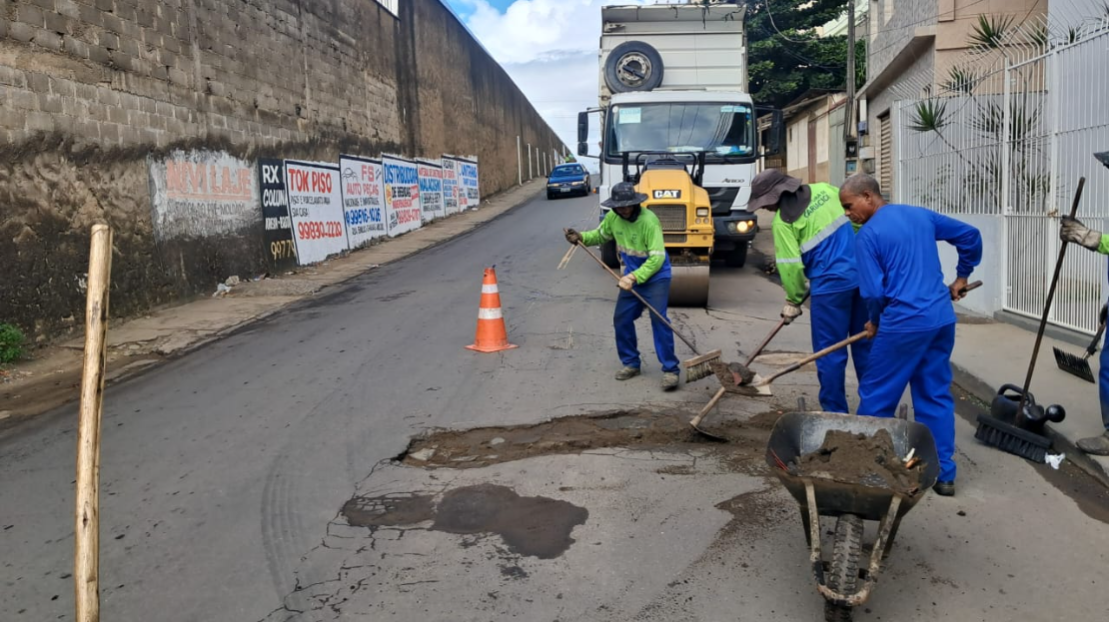 Secretaria de Serviços realiza ações de limpeza e manutenção em diversos bairros de Cariacica
