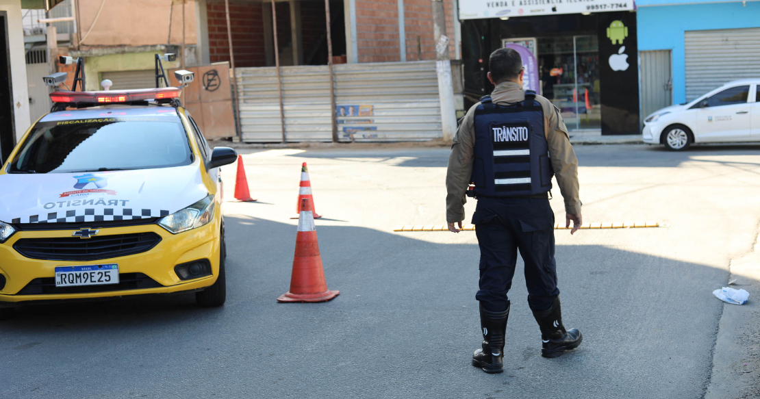 Operação Maio Amarelo: 32 motociclistas são autuados em fiscalização no bairro Castelo Branco