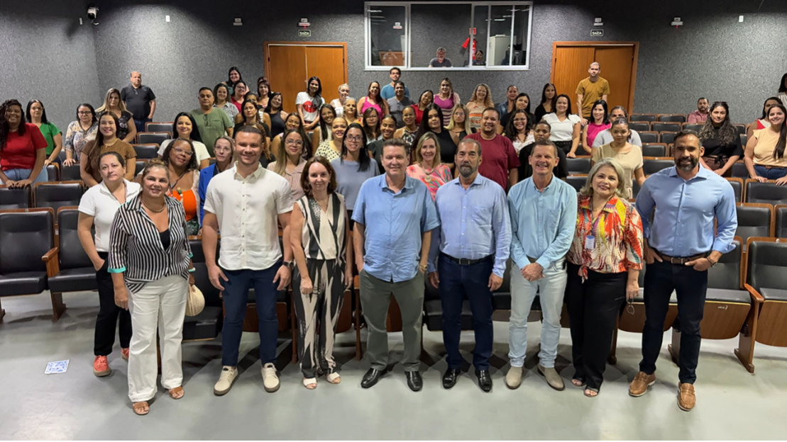 Equipes da Prefeitura recepcionam novos servidores que vão reforçar atendimentos na rede de saúde