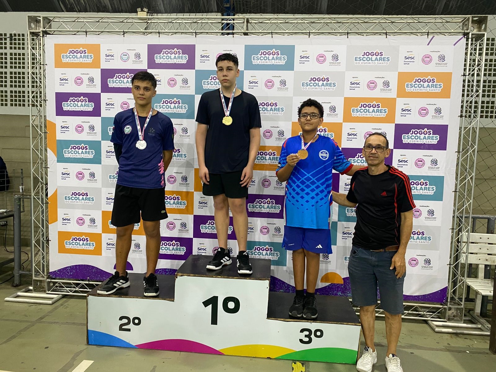 Mesatenistas de Cariacica são campeões nas categorias infantil e juvenil nos Jogos Escolares