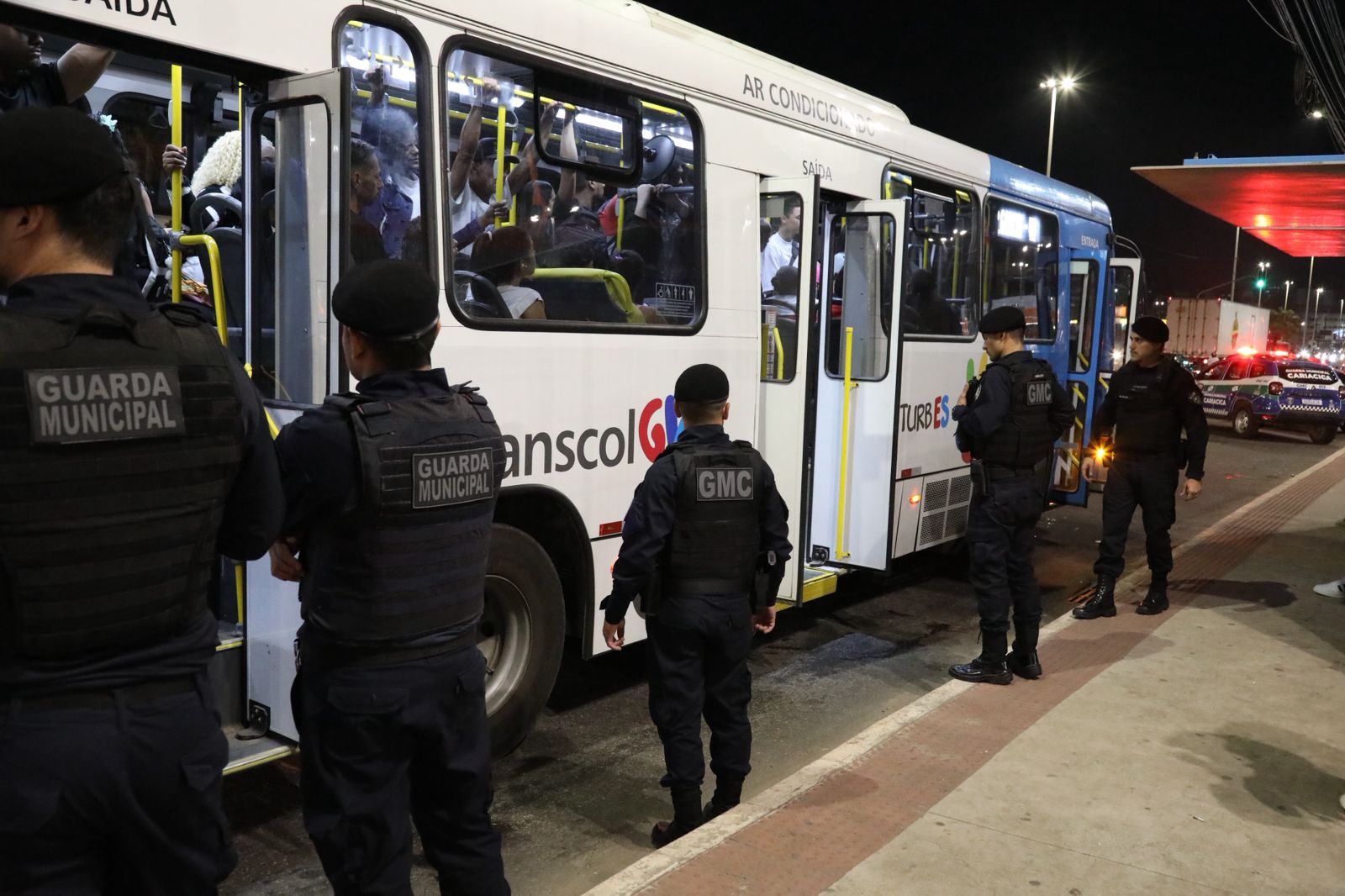 Transporte Seguro: Guarda Municipal realiza operação em ônibus e motos para prevenir práticas criminosas