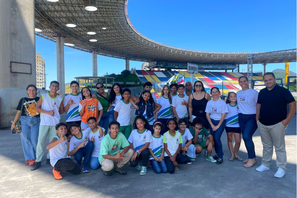 Turismo Pedagógico: alunos visitam estádio Kleber Andrade e outros pontos turísticos de Cariacica 