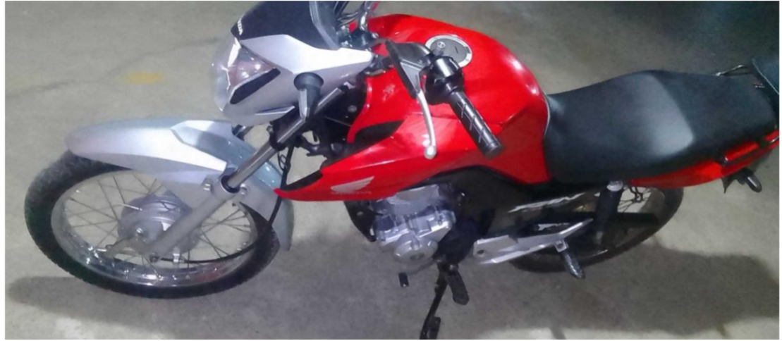 Guarda de Cariacica apreende motos,  drogas e três indivíduos em suposto desmanche em Campina Grande