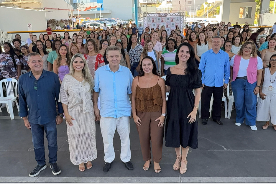 Servidoras da Prefeitura são recebidas com evento especial em homenagem ao Mês da Mulher