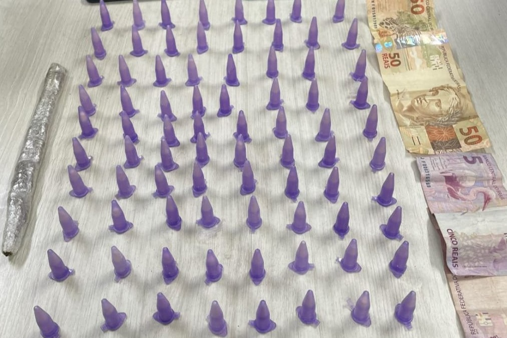 Guarda Municipal de Cariacica apreende 80 pinos de cocaína em veículo no bairro de Vista Mar