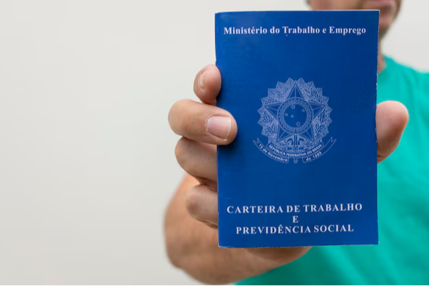 Agência do Trabalhador de Cariacica abre mais de mil vagas de emprego na segunda-feira (10)