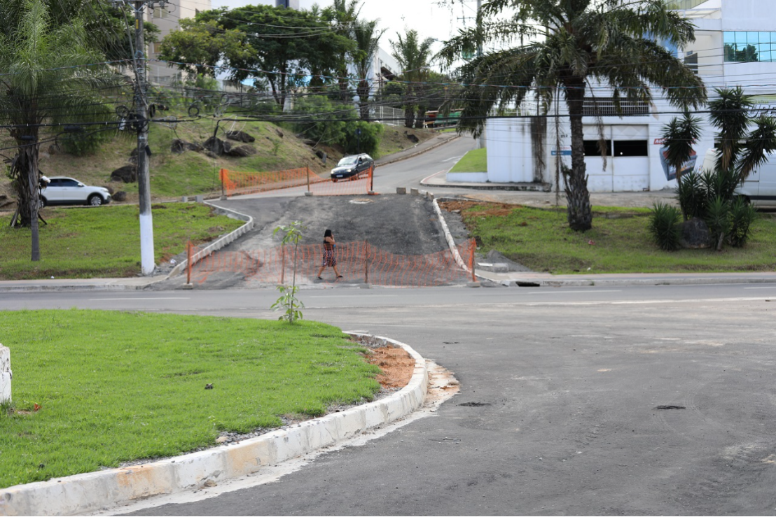 Novo acesso à rua Antônio Leandro da Silva, em Alto Lage, será liberado na próxima semana  