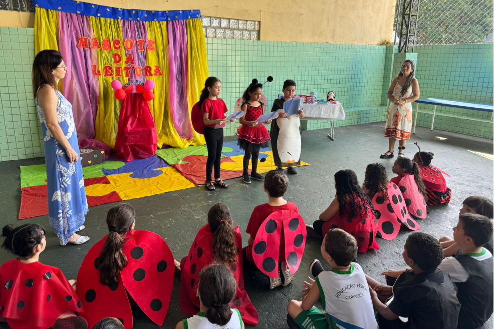 Projeto dá vida aos personagens de livros e incentiva leitura de forma lúdica na escola Ferdinando Santório
