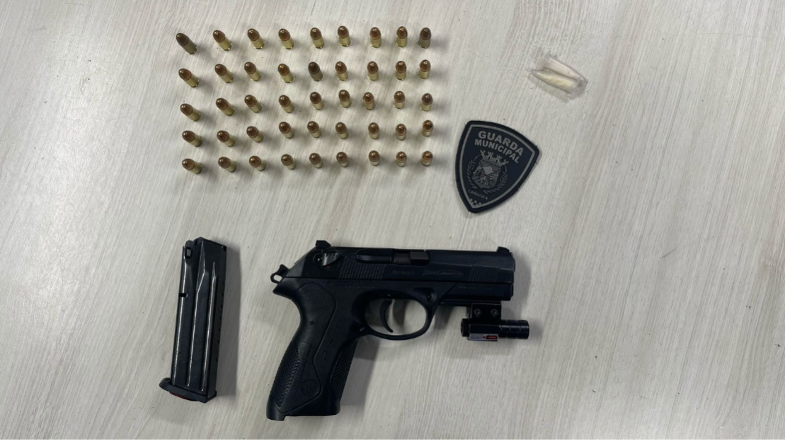 Guarda de Cariacica apreende pistola 9 milímetros de uso restrito 