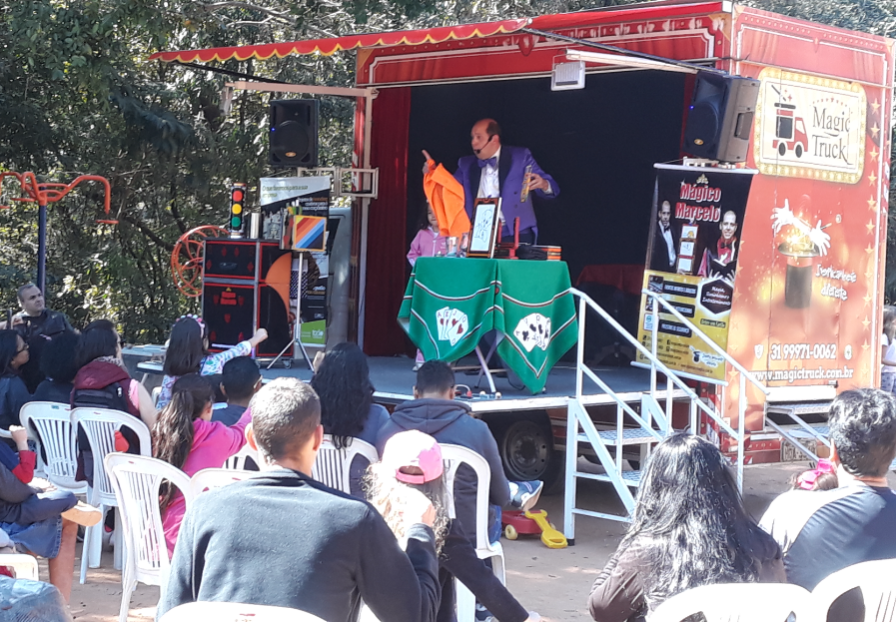 Espetáculo de Mágica gratuito no Parque da Biquinha nesta quinta (12)