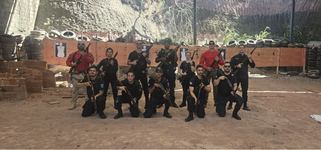 Guarda de Cariacica faz capacitação de ações em ambiente confinado, aulas de tiro e defesa pessoal 