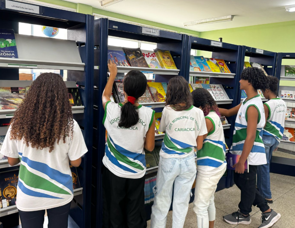 Dia Mundial do Livro: biblioteca é inaugurada em escola de Nova Rosa da Penha II