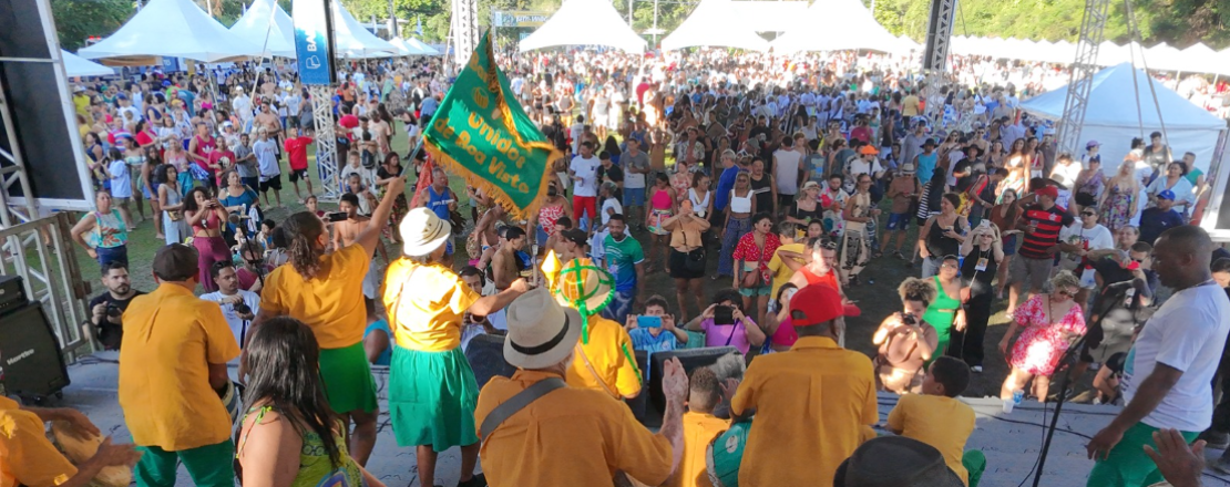 Carnaval de Congo de Máscaras atrai público de 17 mil pessoas durante o dia de festa em Roda D’Água