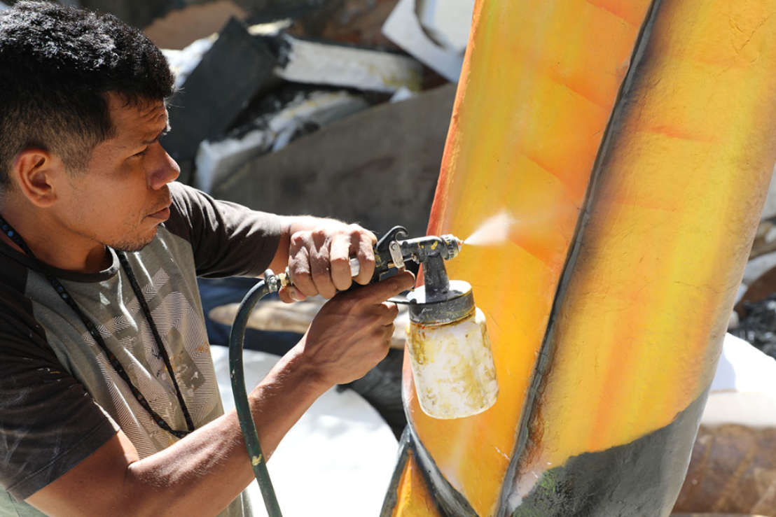 Carnaval 2025: Nos bastidores do barracão, Boa Vista une esforços para levar Águia à avenida