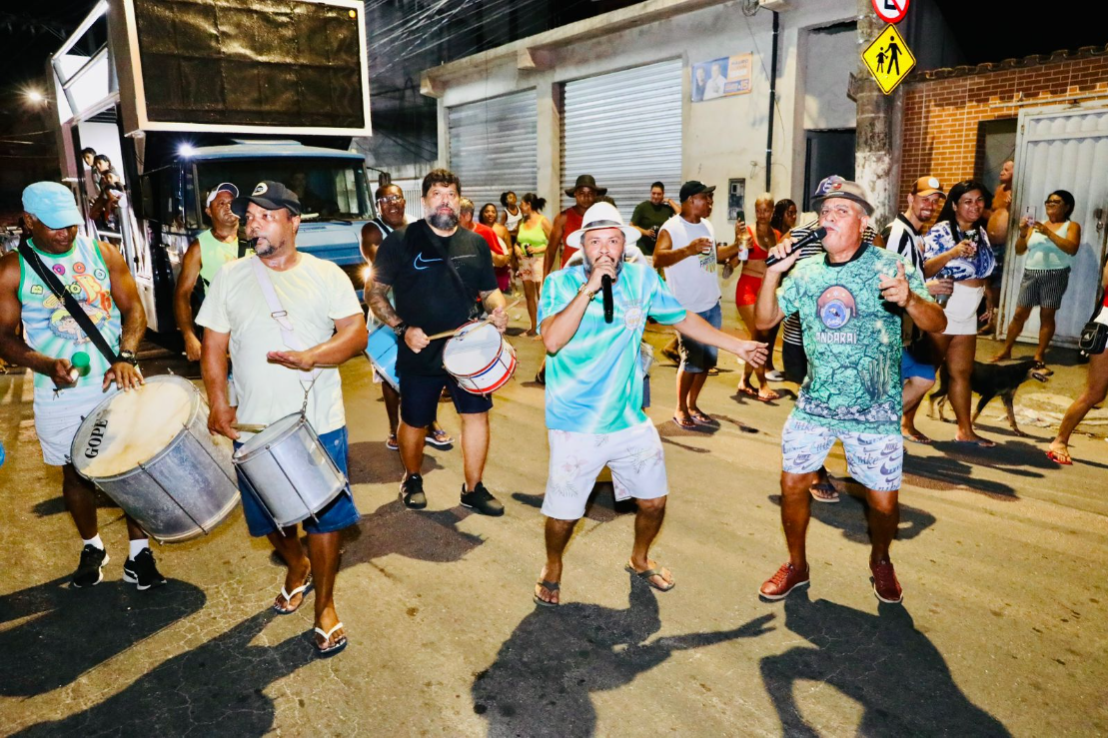 Bloco Só BB ganha as ruas de Graúna e abre o carnaval em Cariacica