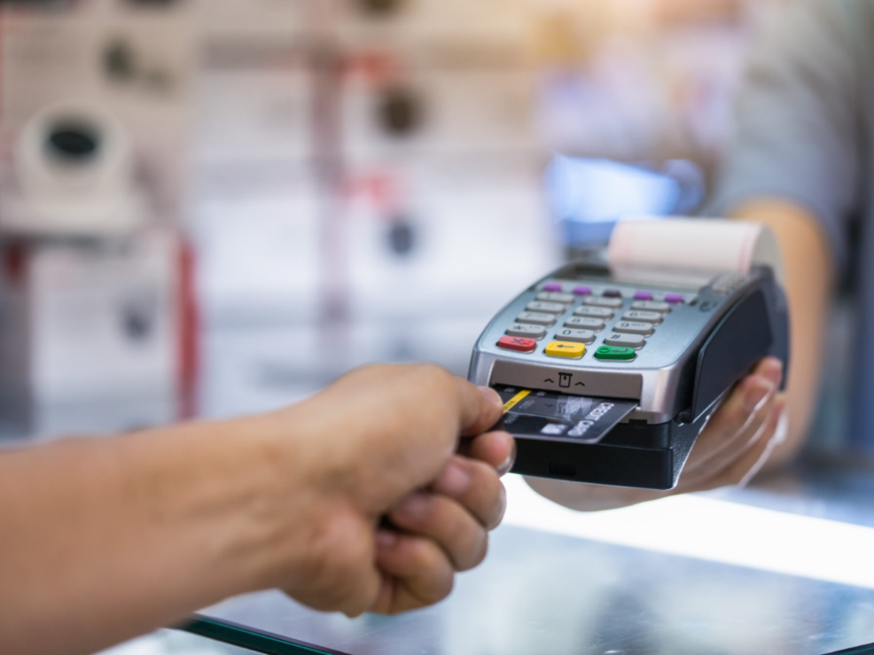 Procon de Cariacica faz alerta sobre os cuidados com cartões de crédito para não ficar no prejuízo