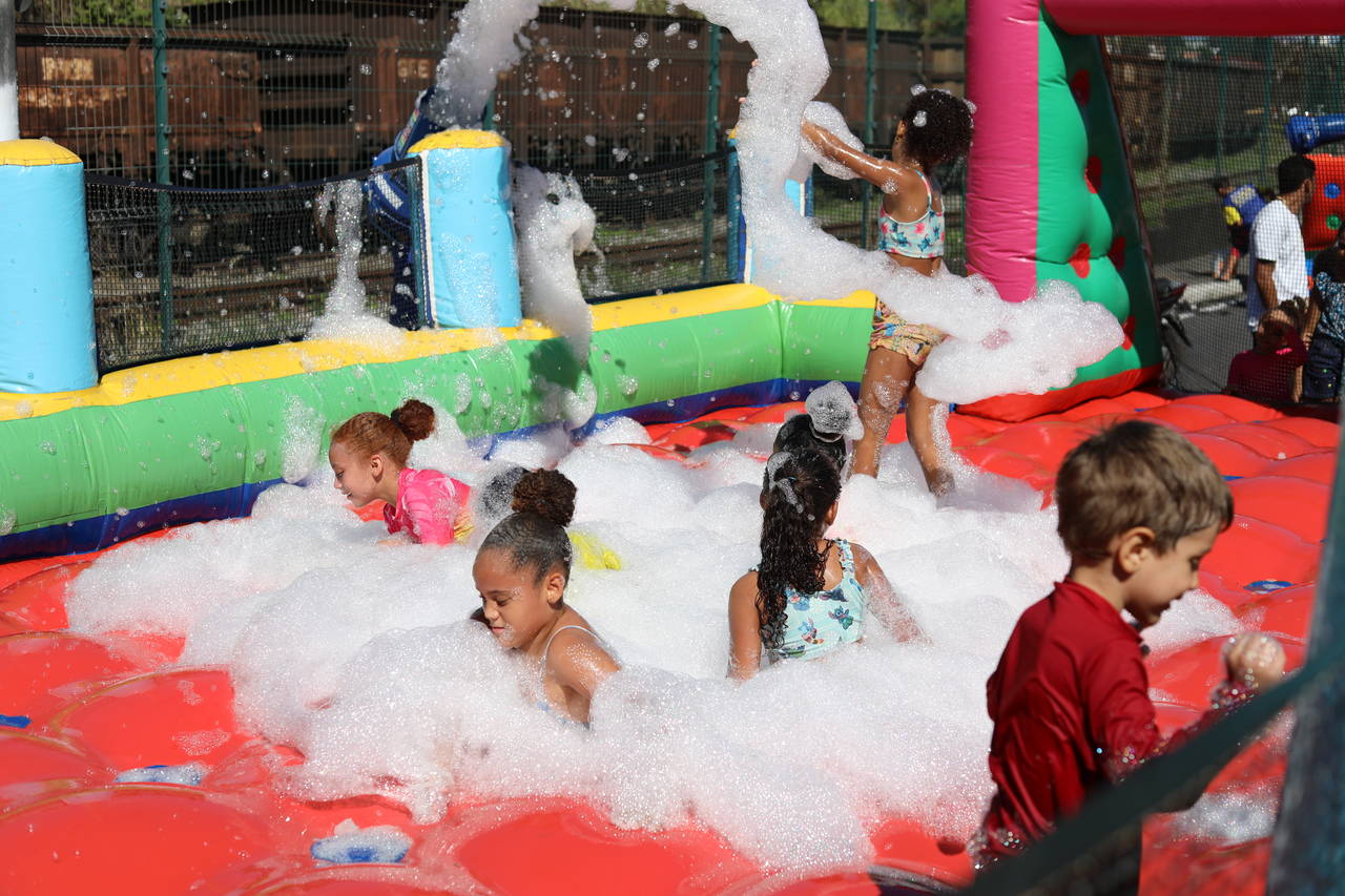 Colônia de Férias terá encerramento com brinquedos infláveis e recreação nesta sexta-feira (30)