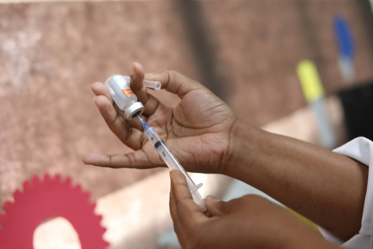 Saúde realiza vacinação humana e animal em condomínios de Cariacica a partir de sábado (17)