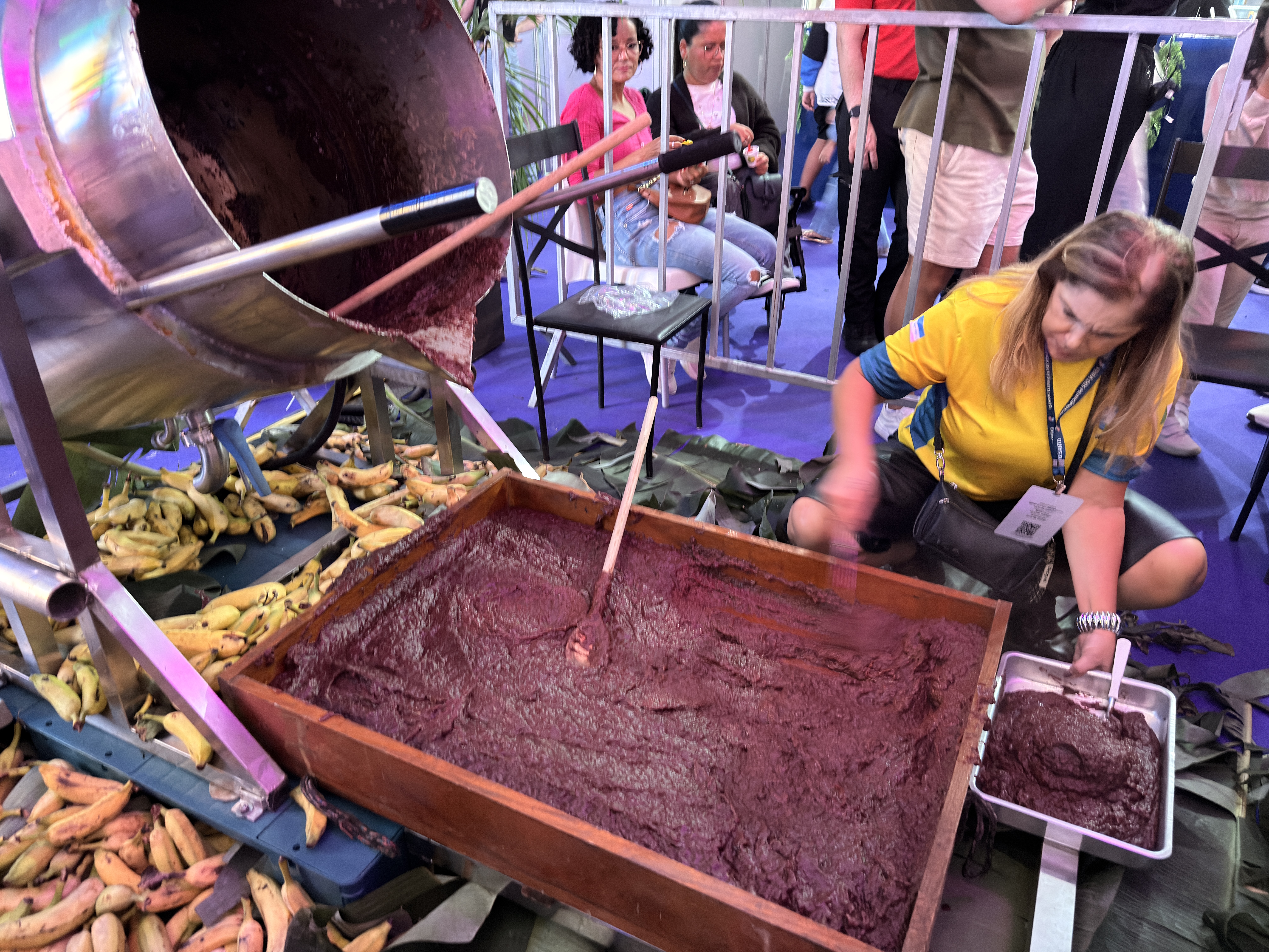Cariacica leva tradicional tombo do doce de banana para a Feira dos Municípios 