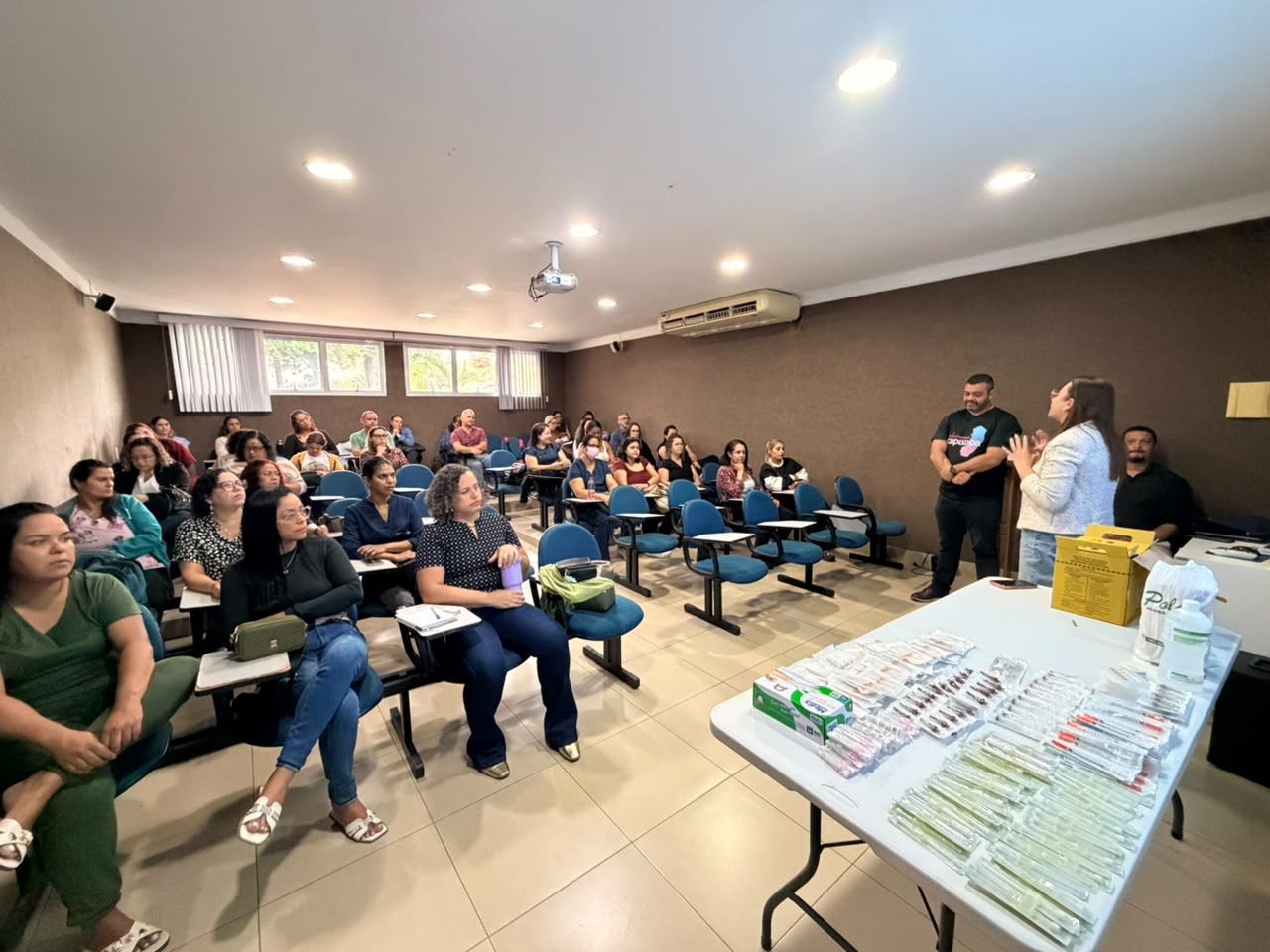 Profissionais da Saúde de Cariacica participam de capacitação sobre segurança na administração de medicamentos