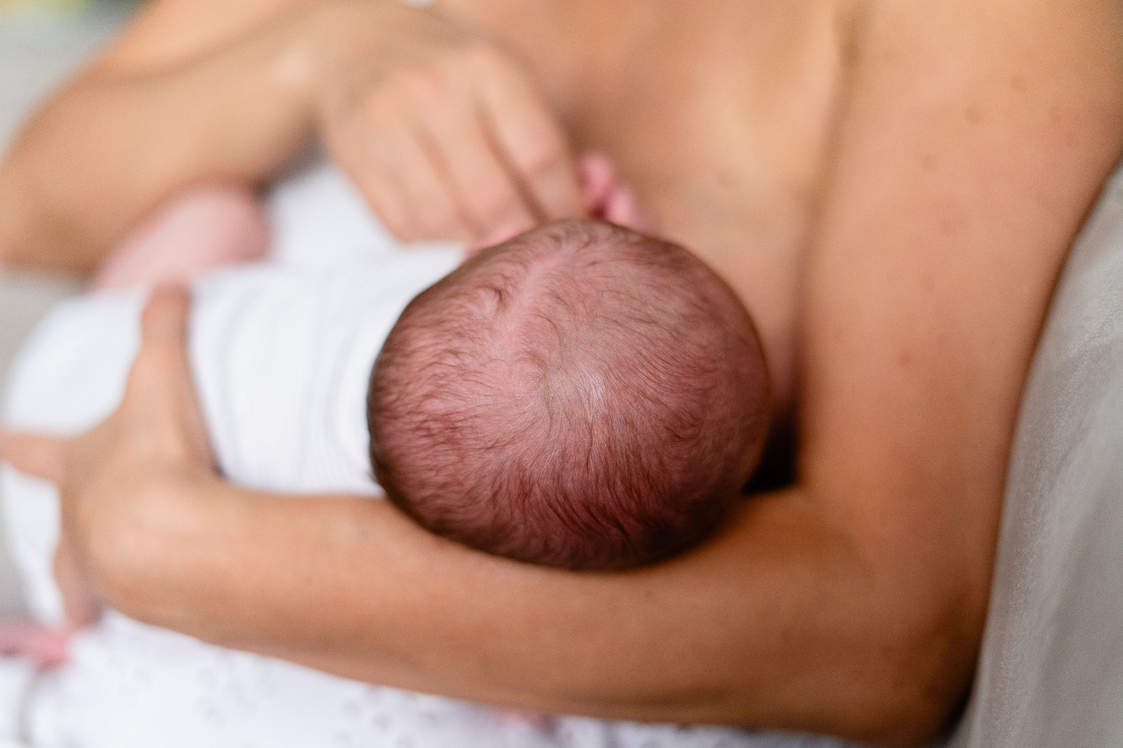 Agosto Dourado: amamentação fortalece a saúde bucal e o desenvolvimento do bebê desde os primeiros dias de vida