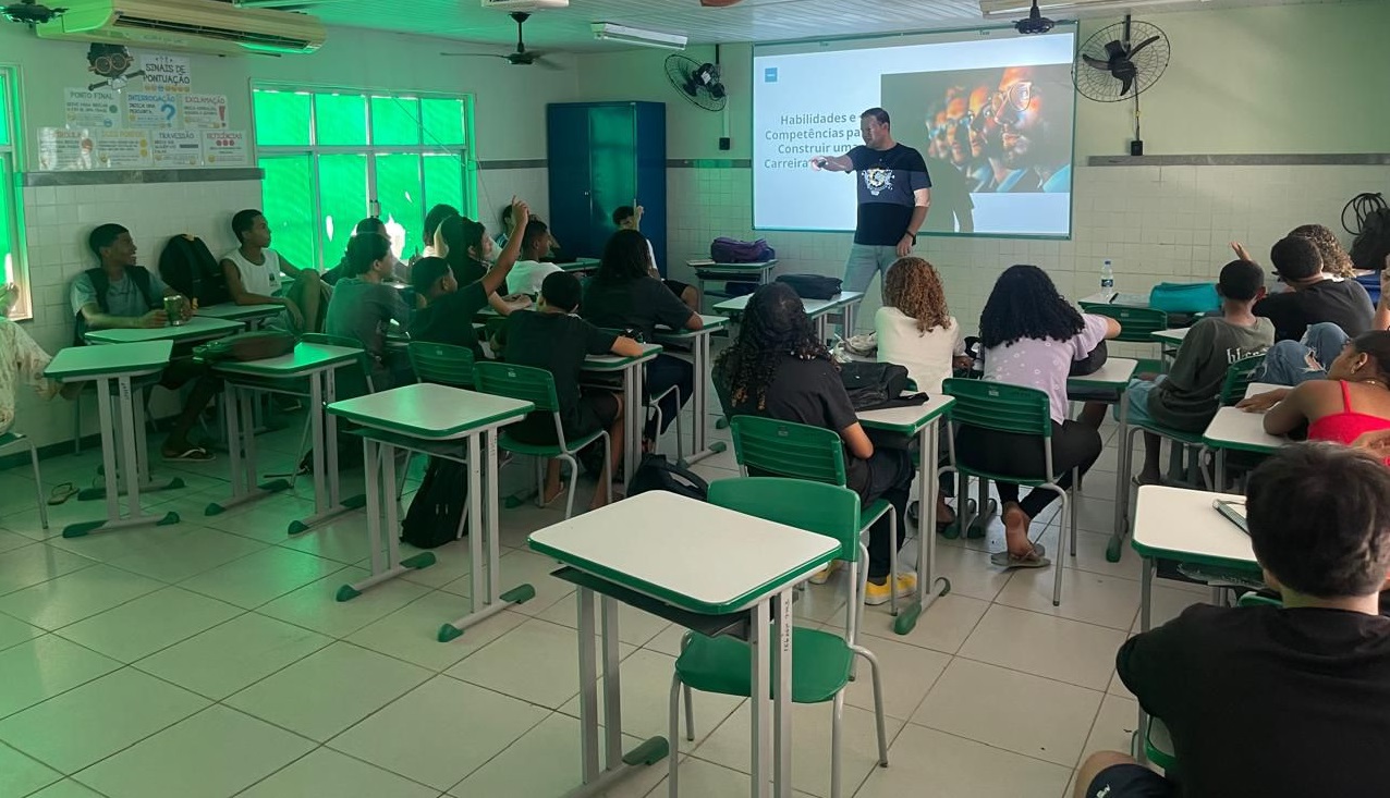Mobiliza Cariacica promove oficina de autoconhecimento para estudantes em Porto de Cariacica