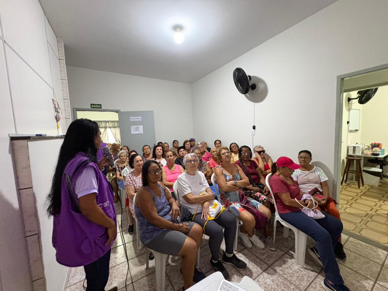 Palestra orienta sobre combate à violência contra a mulher no CCPI Jardim América