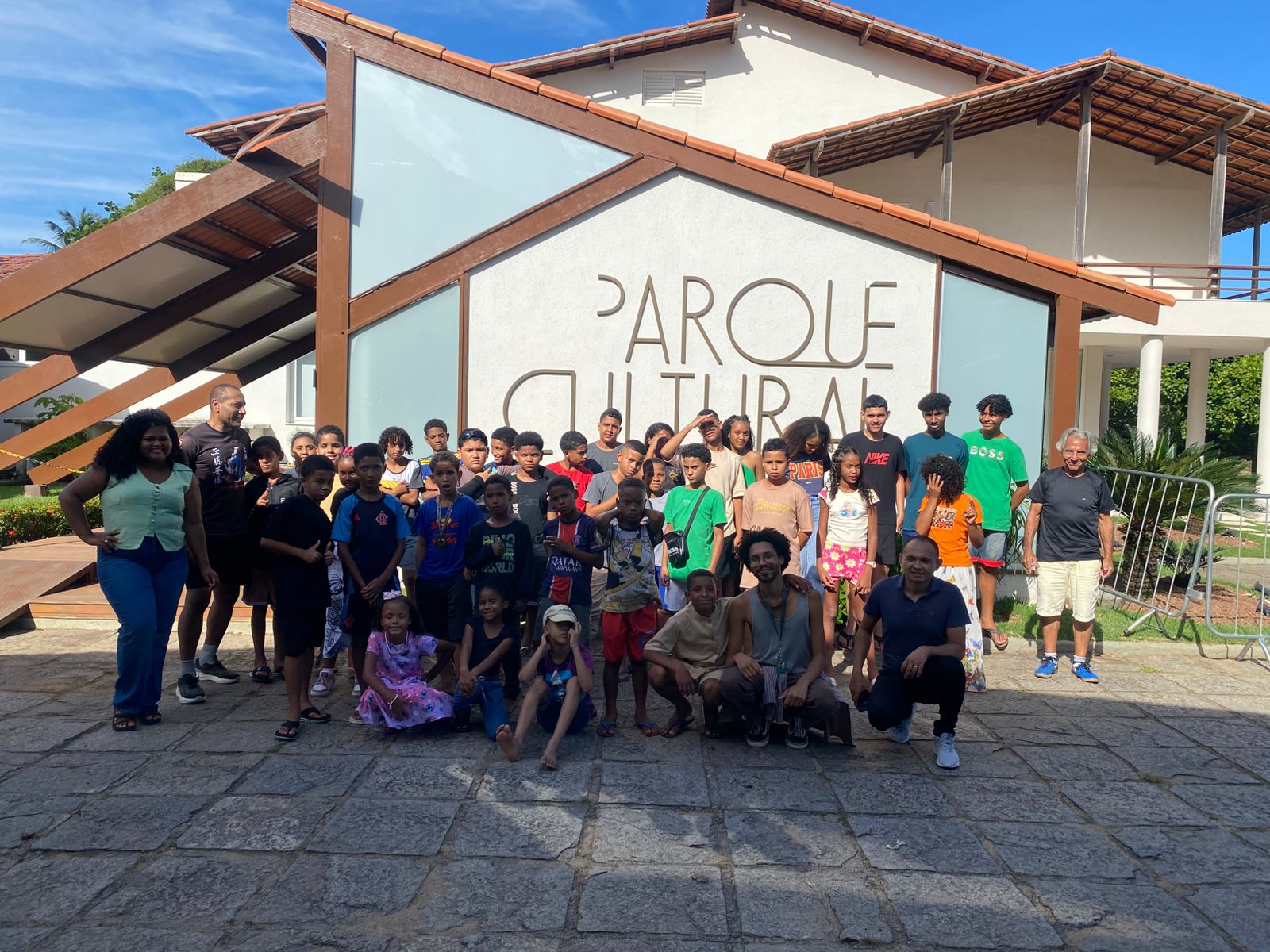 Cras Padre Gabriel realiza visita com crianças e adolescentes ao Parque da Casa do Governador