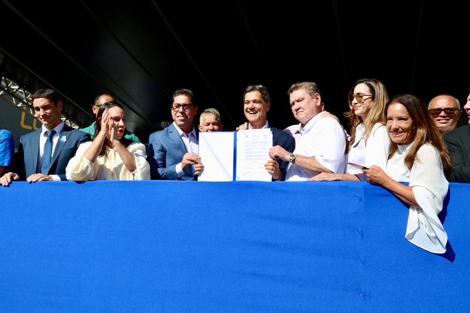 Cariacica 136 anos: prefeito e governador anunciam mais de R$ 49 milhões em investimentos 
