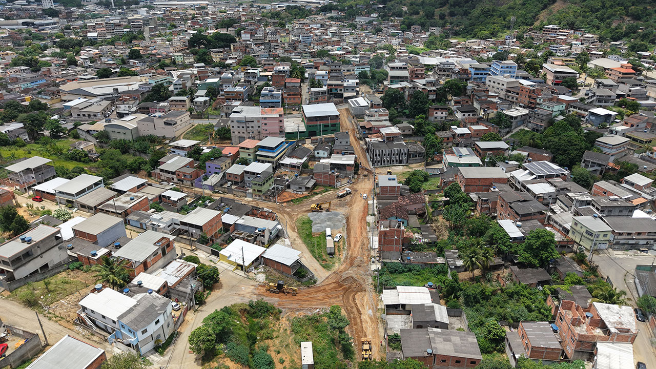 Prefeitura leva melhorias na mobilidade com pavimentação em ruas Mucuri 