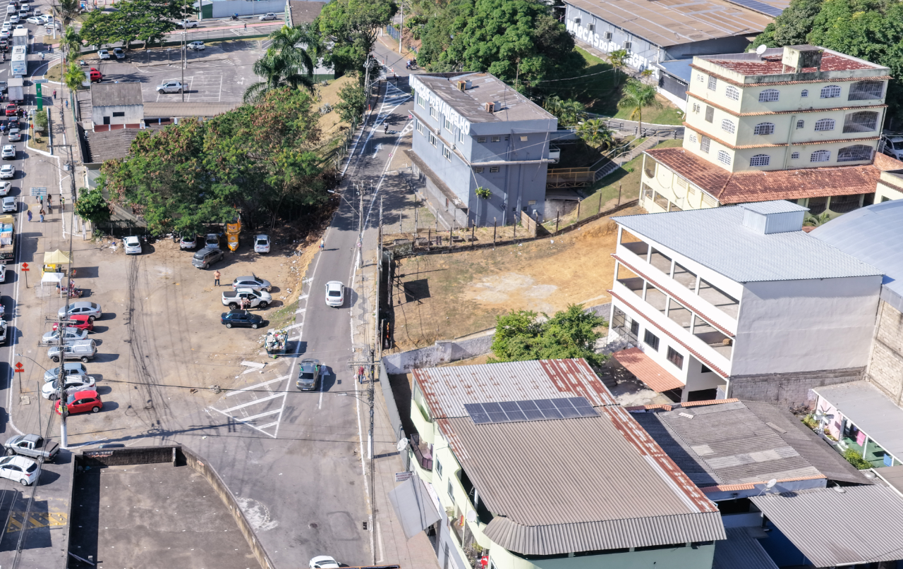 Trânsito altera sentido de via para melhorar fluxo em Campo Grande