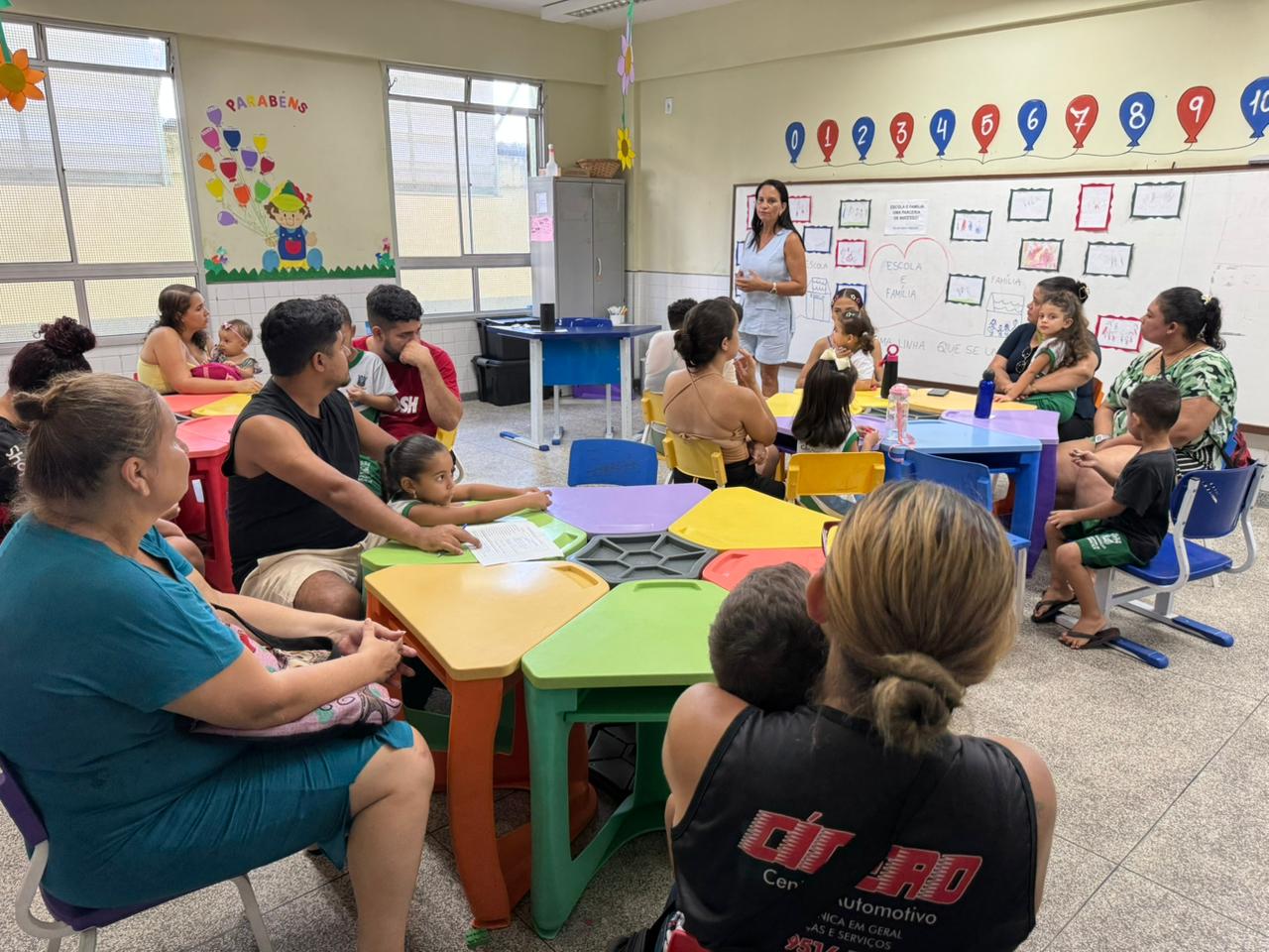 Família e escola: reunião de pais fortalece diálogo nas escolas municipais