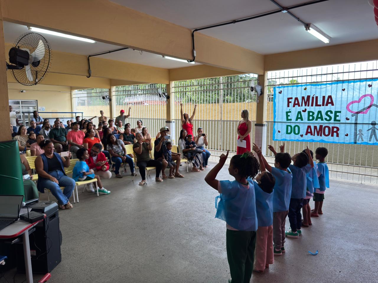Dia da Família na Escola promove integração e convívio entre pais e alunos nas unidades de ensino