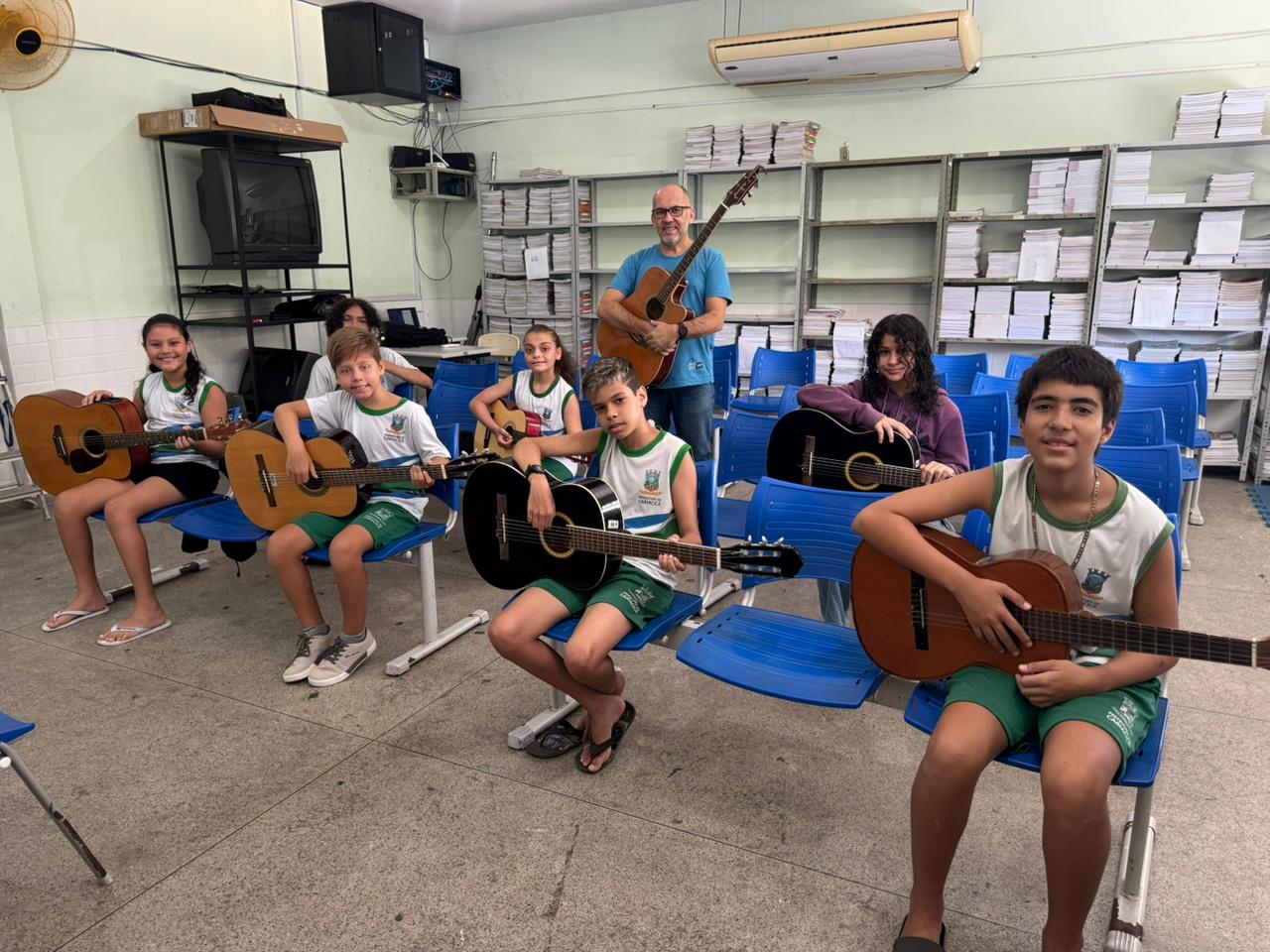 Escola de Rosa da Penha passa a oferecer aulas de música no contraturno escolar