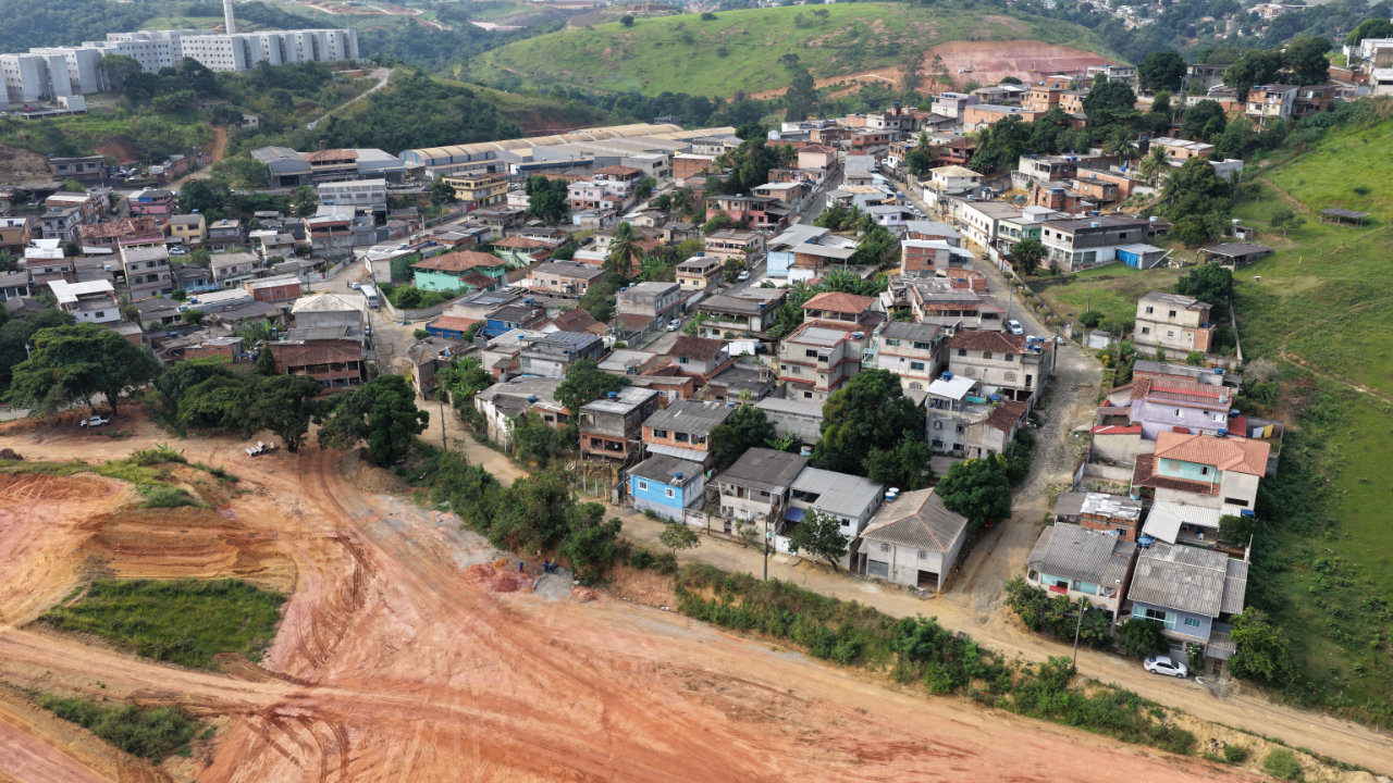 Ordem de serviço é assinada e cinco ruas do bairro Santa Luzia vão receber pavimentação